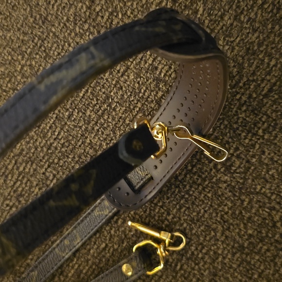 Louis Vitton strap - Picture 4 of 5